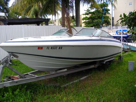 bowrider Boats For Sale by owner | 1997 22 foot Cobalt bowrider